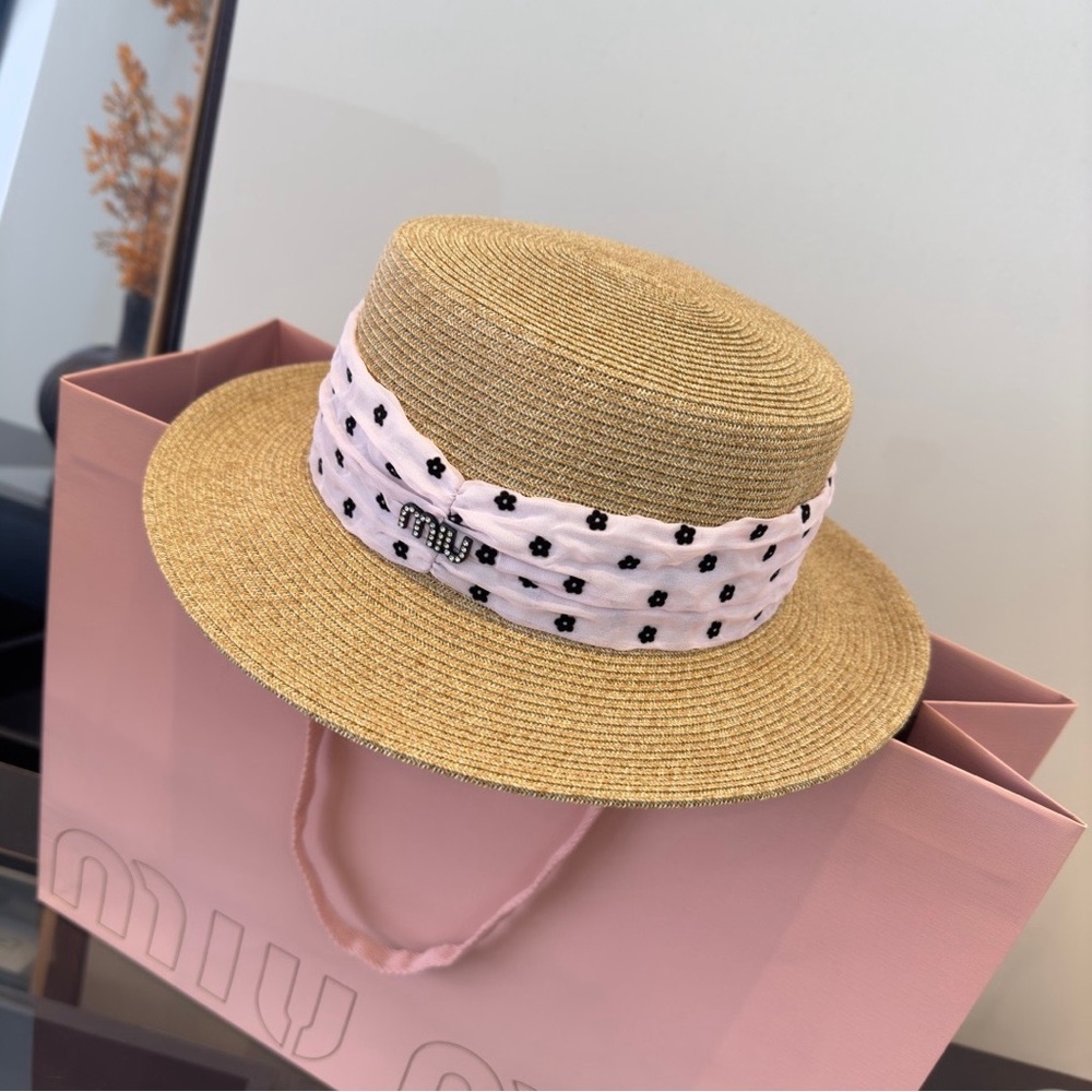 Miu Miu Natural Straw Boater Hat with Pale Pink Polka Dot Band - Picture 4 of 9